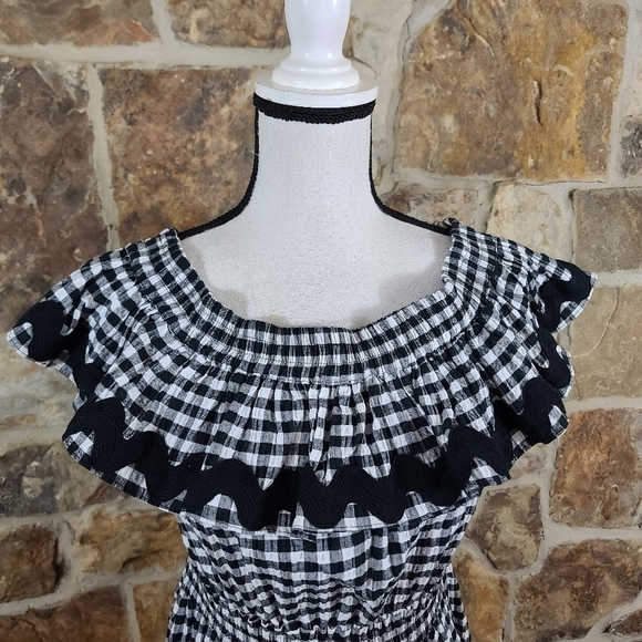 Misa S SMALL Mirela Gingham are Buffalo Checked Plaid Dress - Picture 3 of 9
